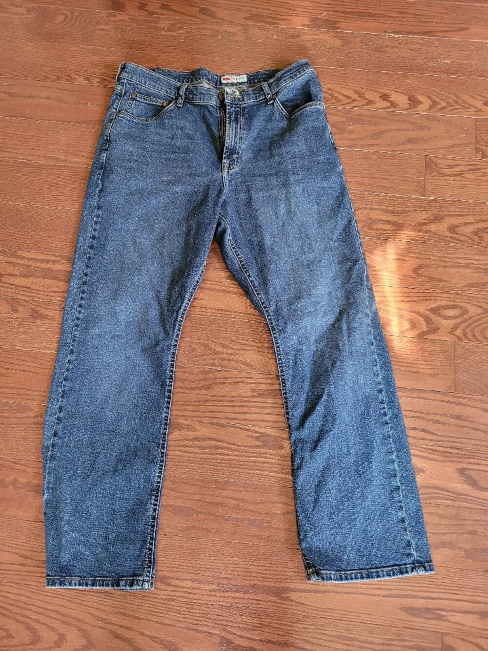 Wrangler Men's Jeans 36x30 Blue Denim Classic Straight Leg 5 Pocket